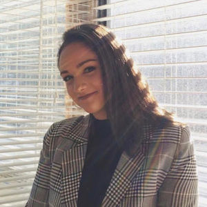 Meet your Posher, Selin